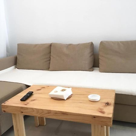 Casita Cerca De La Playa Decorada Con Amor Тарифа Екстериор снимка