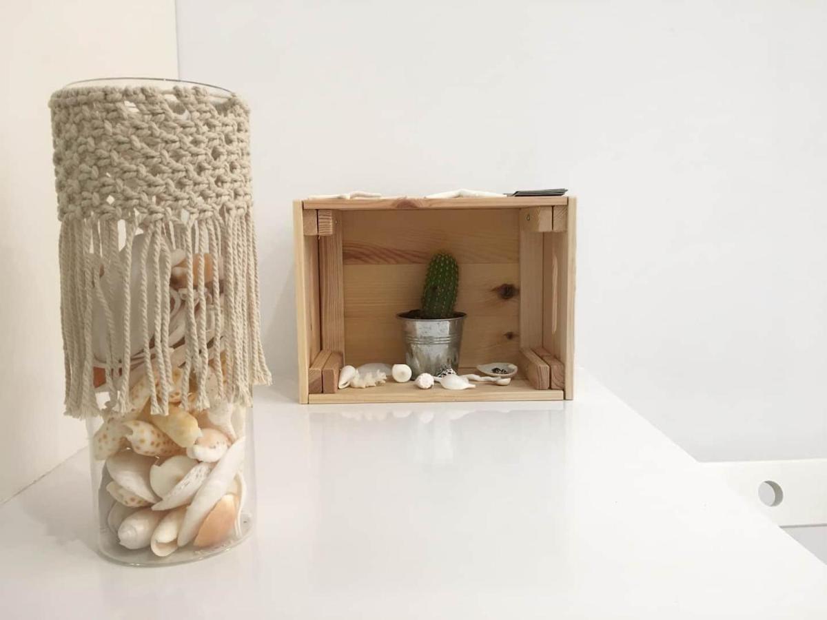 Casita Cerca De La Playa Decorada Con Amor Тарифа Екстериор снимка